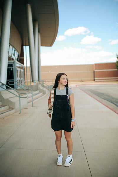 JOHNNY OVERALLS